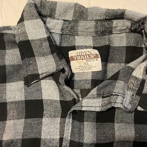 Mens/womens flannel - Picture 2 of 2